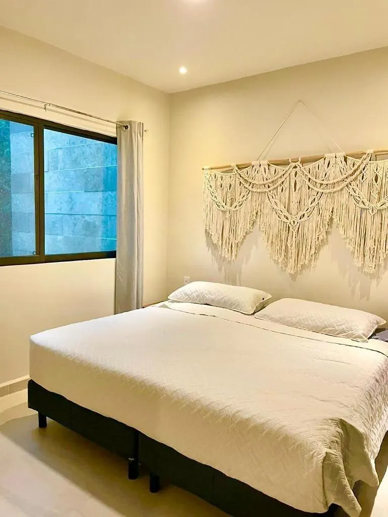 Departamento Mayamor 3 Bdr, Selvanova Playa del Carmen 0*,