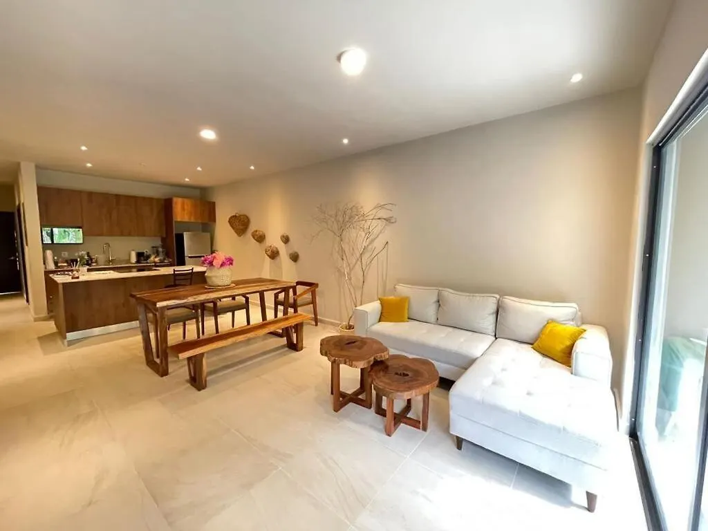 Departamento Mayamor 3 Bdr, Selvanova Playa del Carmen
